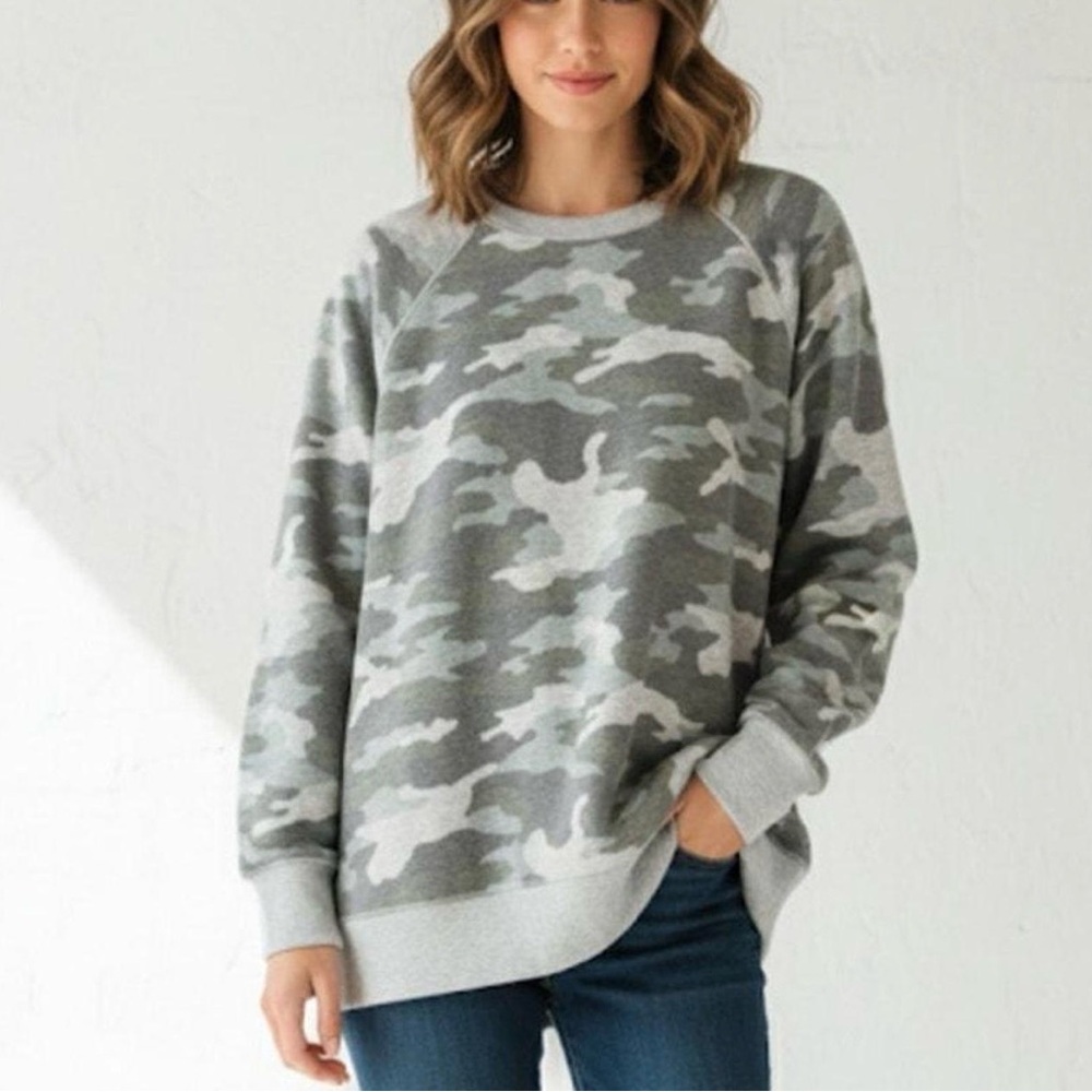 Aerie Camo Crewneck Sweatshirt - Classic Green Camo